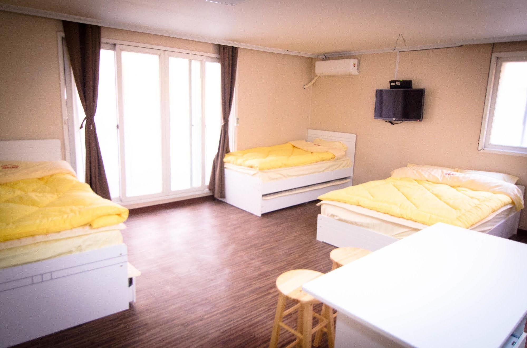 Yakorea Hostel Hongdae Seul Zewnętrze zdjęcie