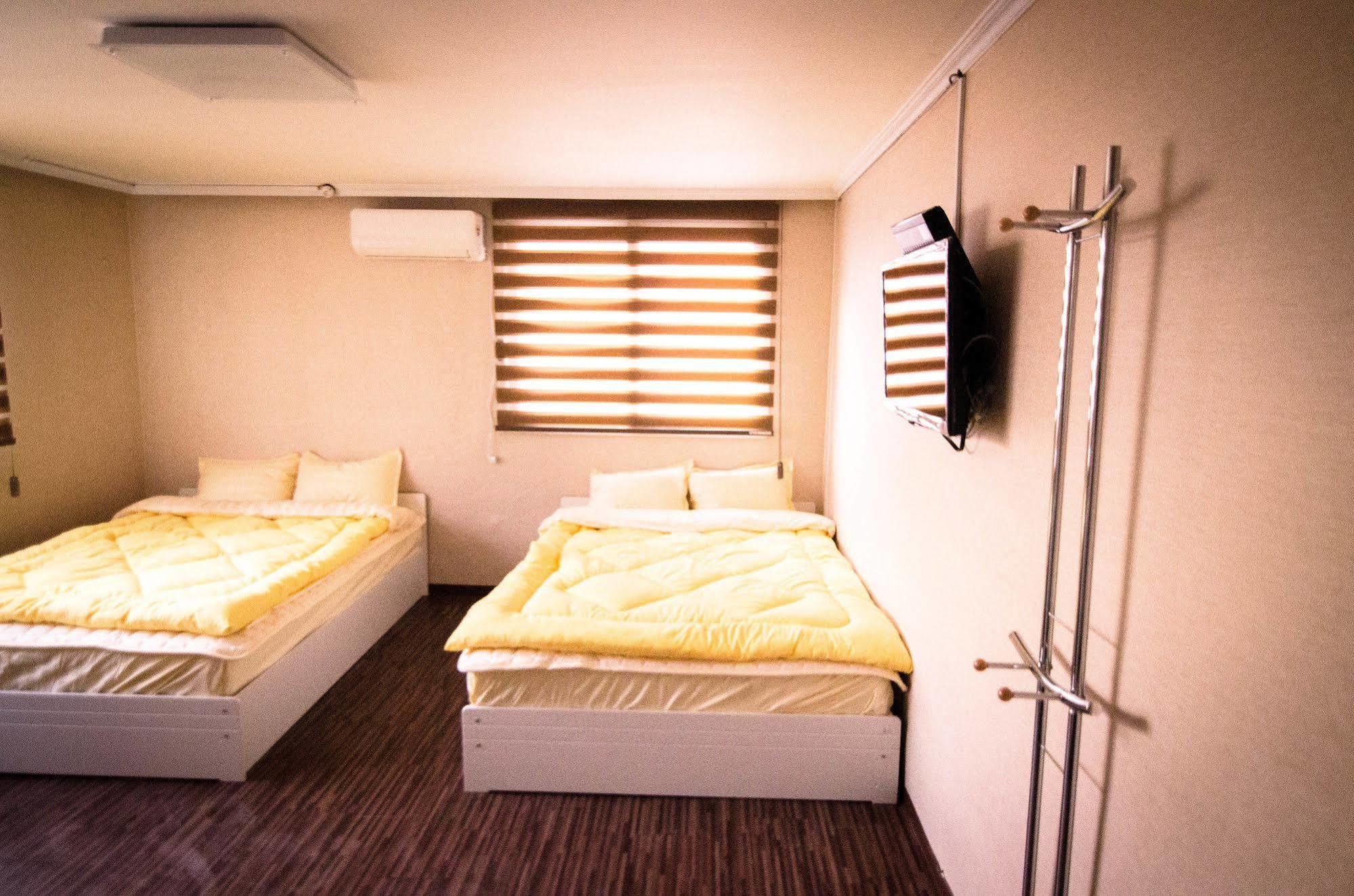 Yakorea Hostel Hongdae Seul Zewnętrze zdjęcie