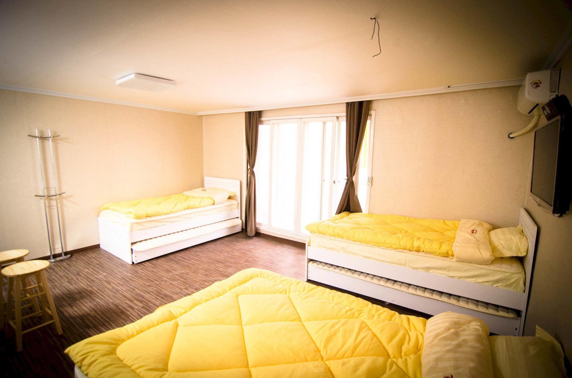 Yakorea Hostel Hongdae Seul Zewnętrze zdjęcie