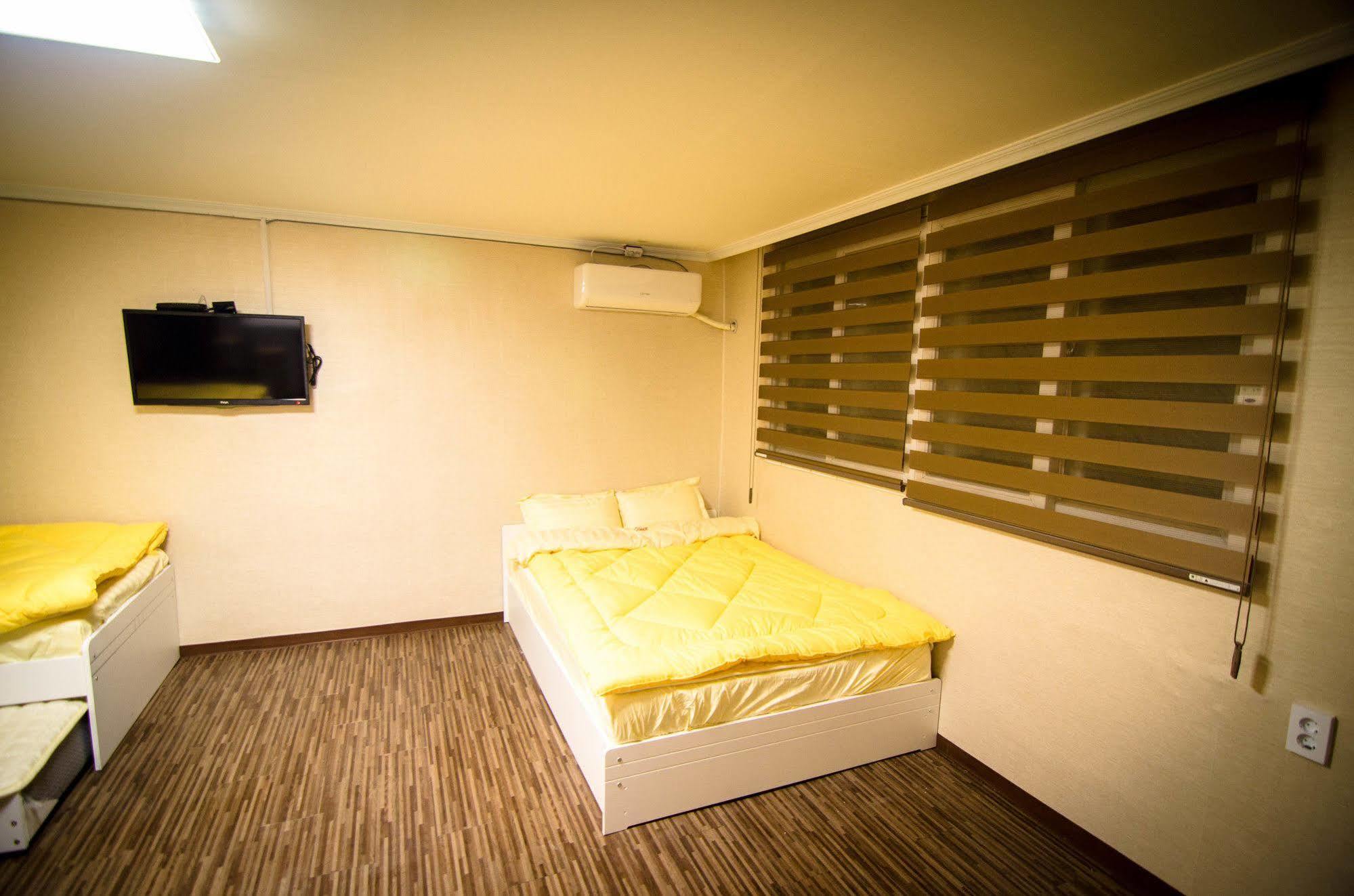 Yakorea Hostel Hongdae Seul Zewnętrze zdjęcie