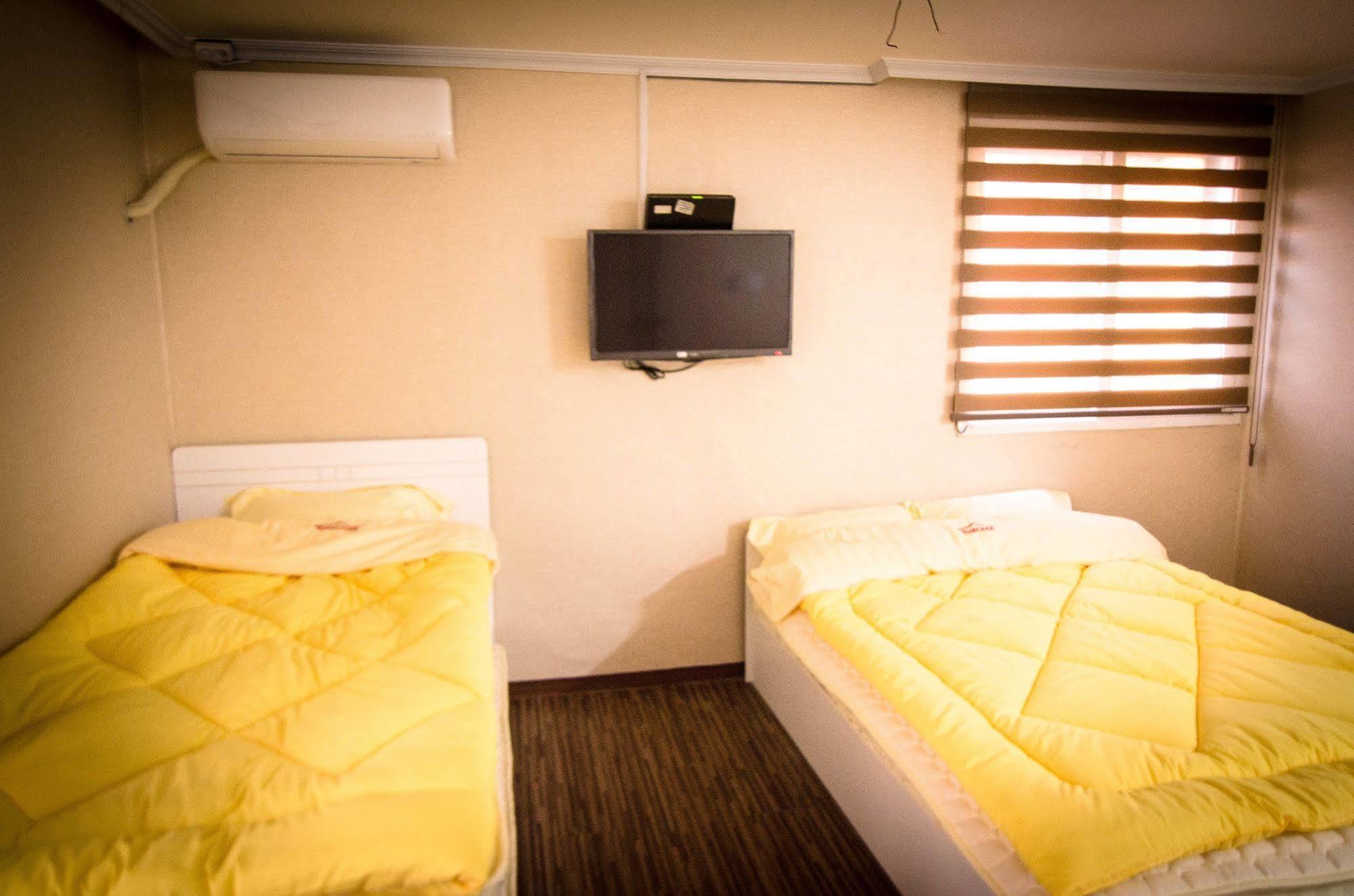 Yakorea Hostel Hongdae Seul Zewnętrze zdjęcie