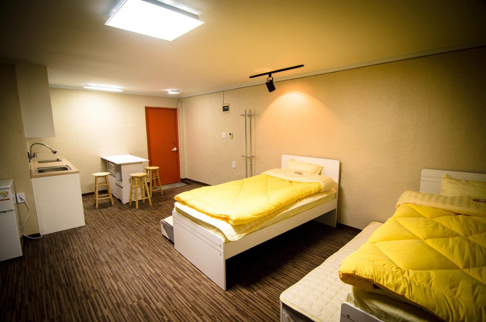 Yakorea Hostel Hongdae Seul Zewnętrze zdjęcie