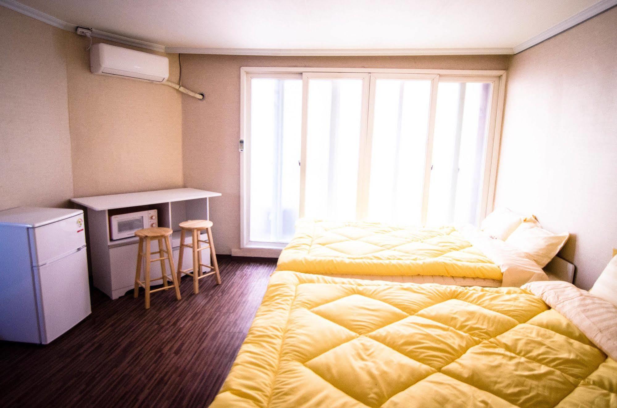 Yakorea Hostel Hongdae Seul Zewnętrze zdjęcie